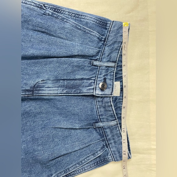 Aritzia Wilfred High Waisted Pleated Wide Leg Denim Jeans - Picture 3 of 12